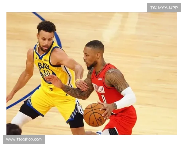 10日10:30视频直播NBA常规赛勇士vs开拓者 库里PK利拉德 10日10:30视频直播NBA常规赛勇士vs开拓者 库里PK利拉德